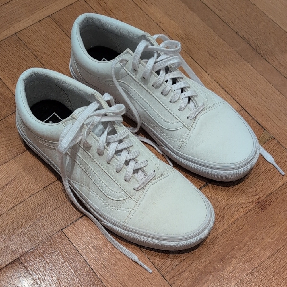 White Leather Vans (M8/W10)